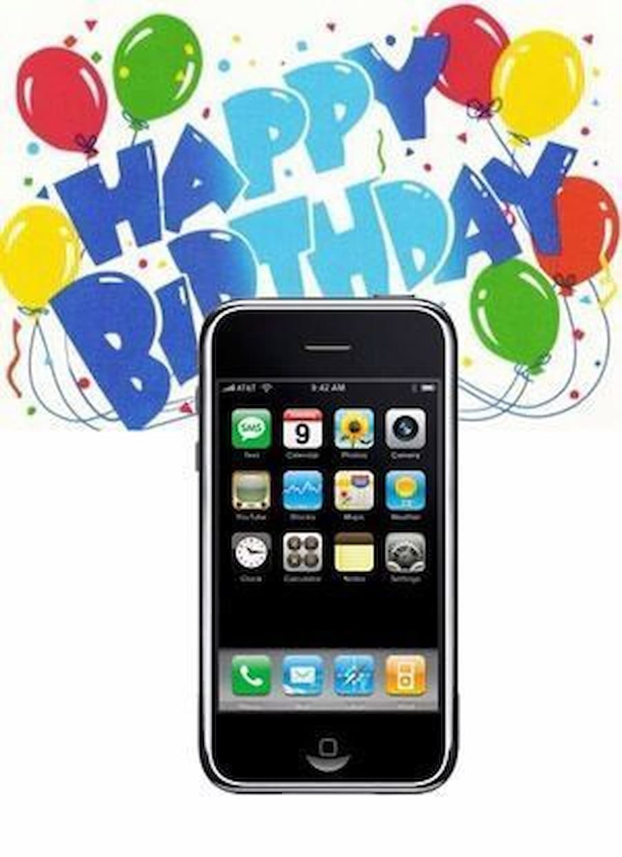 День рождения мобильного телефона