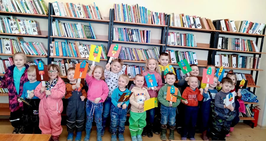Воспитанники Шалакушского детского сада посетили библиотеку