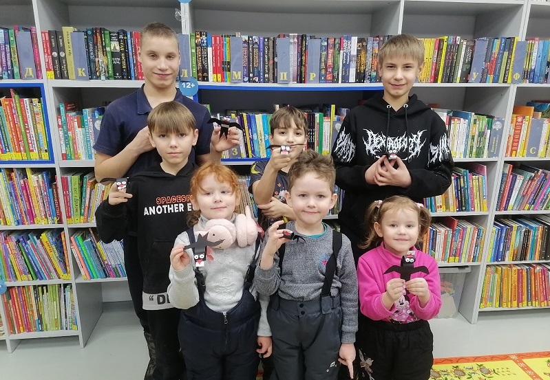 По всей России проходит патриотическая акция "Блокадная ласточка".