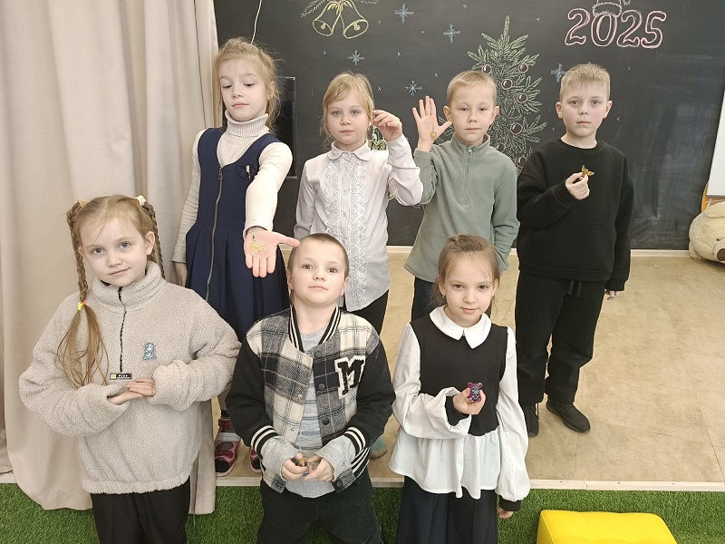 Изготовление брелоков из эпоксидной уф-смолы.