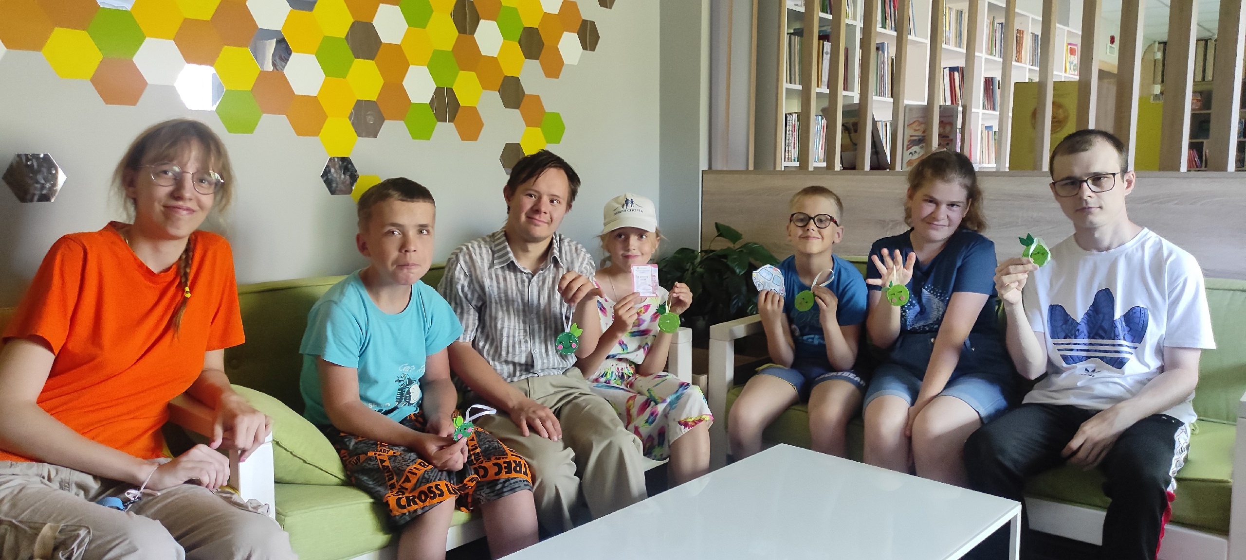 Подвески из фетра.