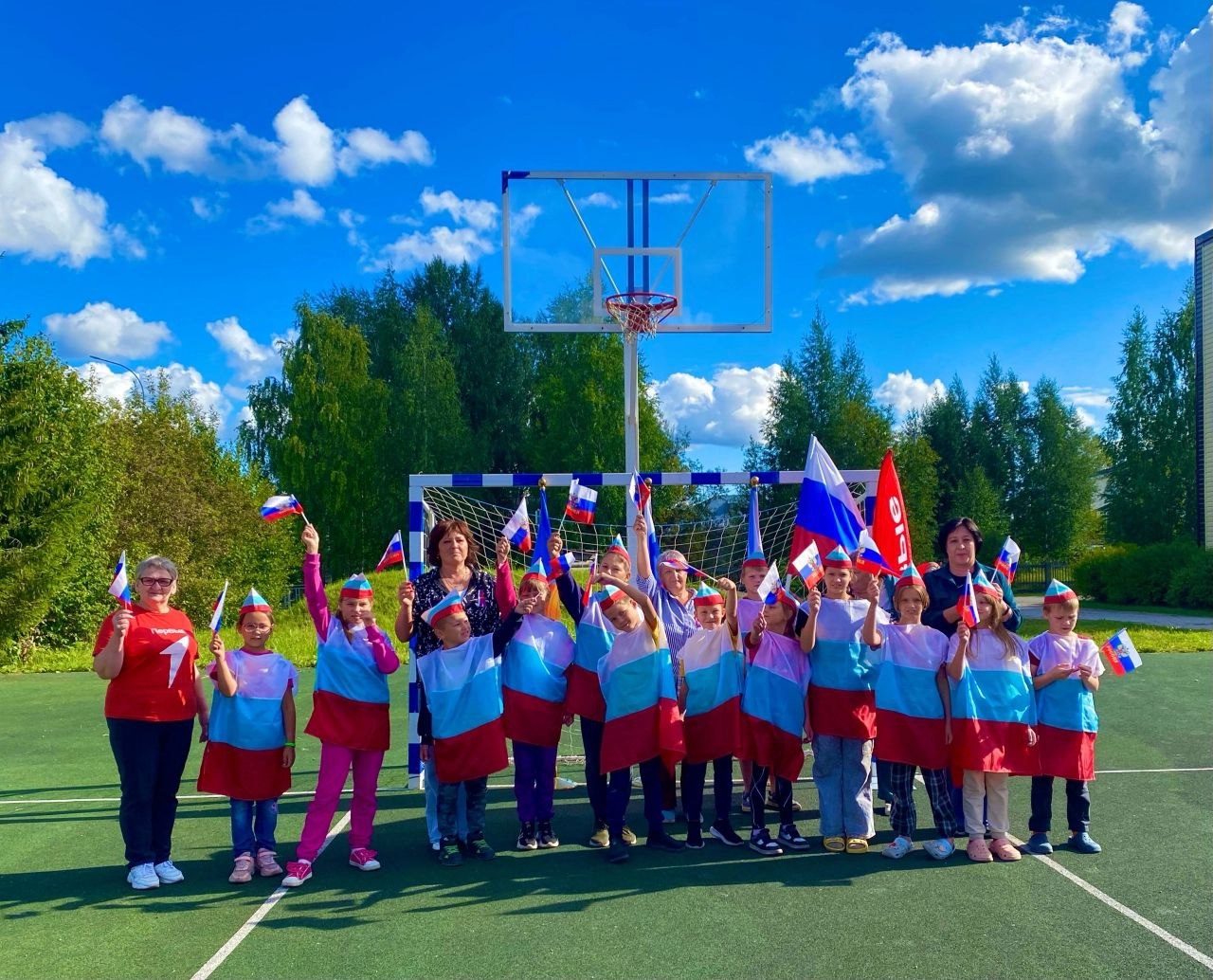 &laquo;Весёлые старты под флагом России&raquo;.