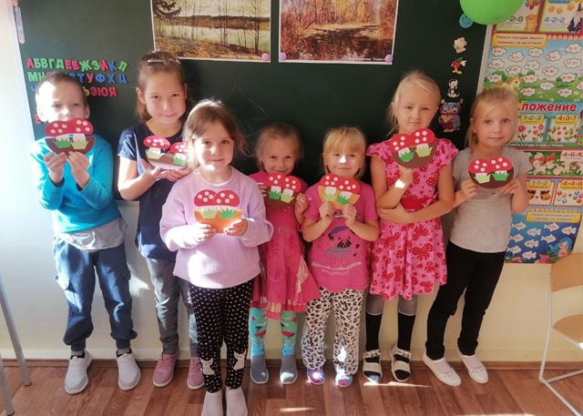 Мастер-класс по изготовлению осенней поделки.