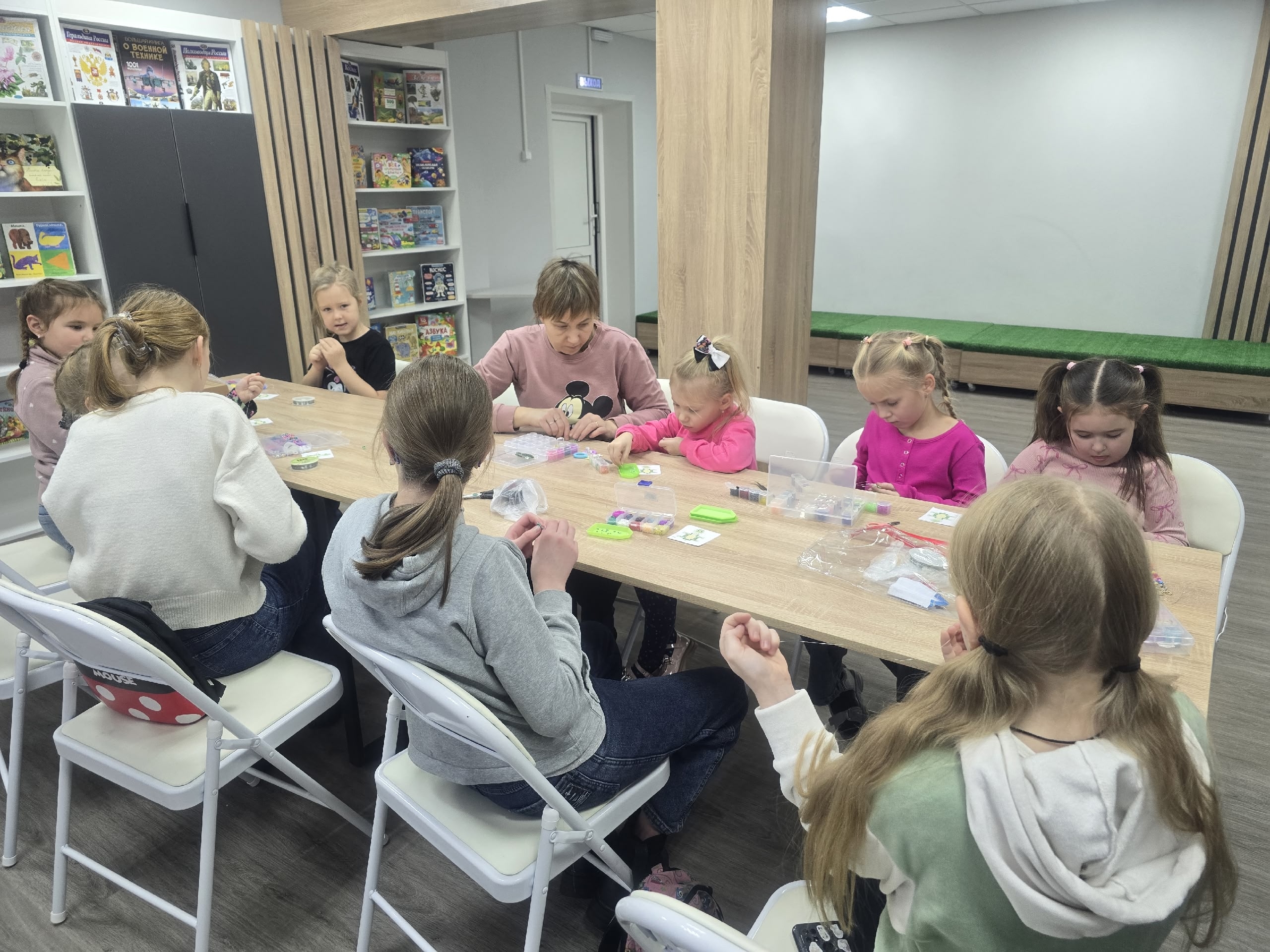 Кружок "Бусинка", изготовление поделок - черепашек.