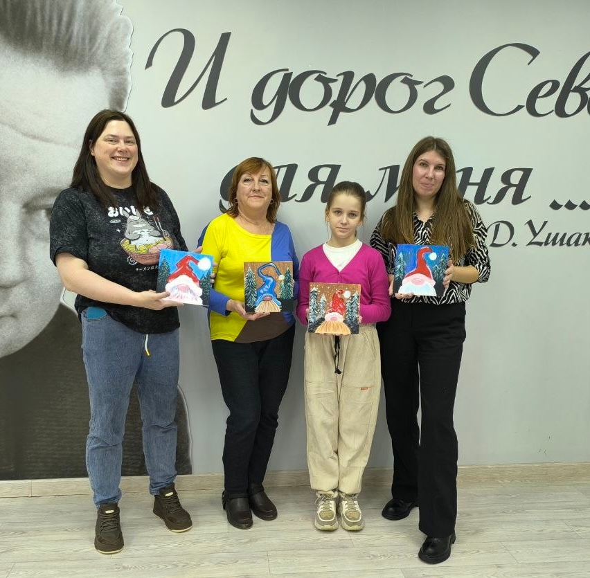 Мастер-класс по рисованию на холстах "Новогодний гном".